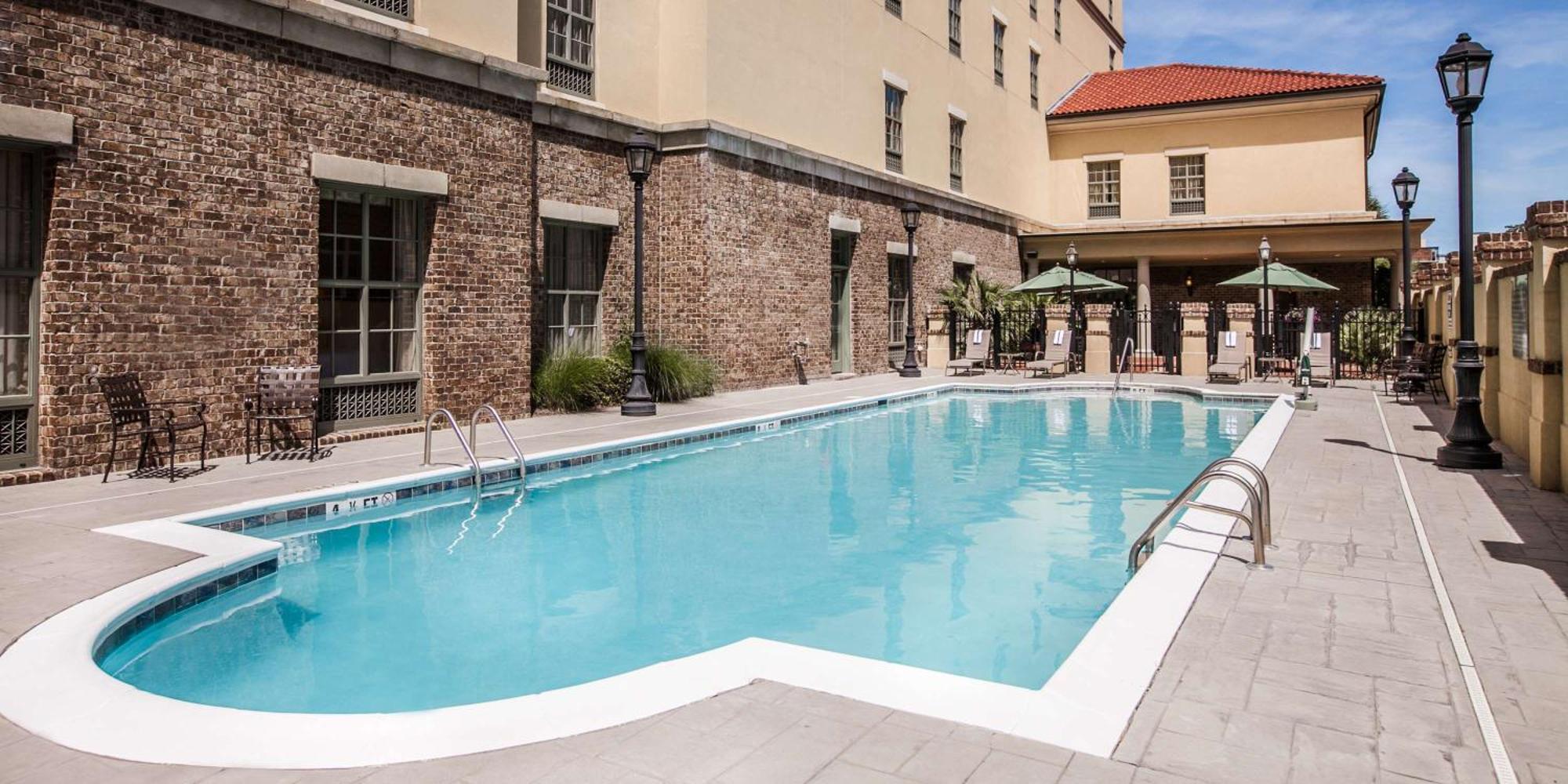 Hampton Inn & Suites Savannah Historic District Exterior foto